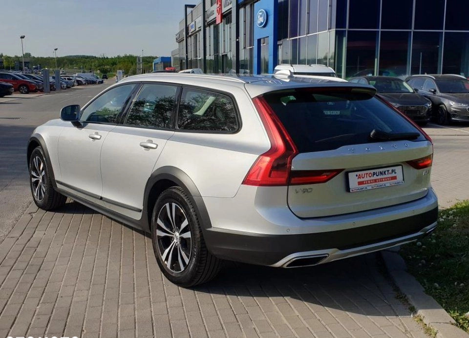 Volvo V90 Cross Country cena 139900 przebieg: 133555, rok produkcji 2020 z Kraków małe 211